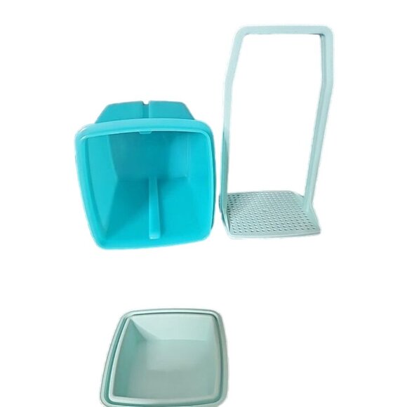 Tupperware Pick A Deli Pickle Keeper Square Large 8 Cup - Picture 4 of 4